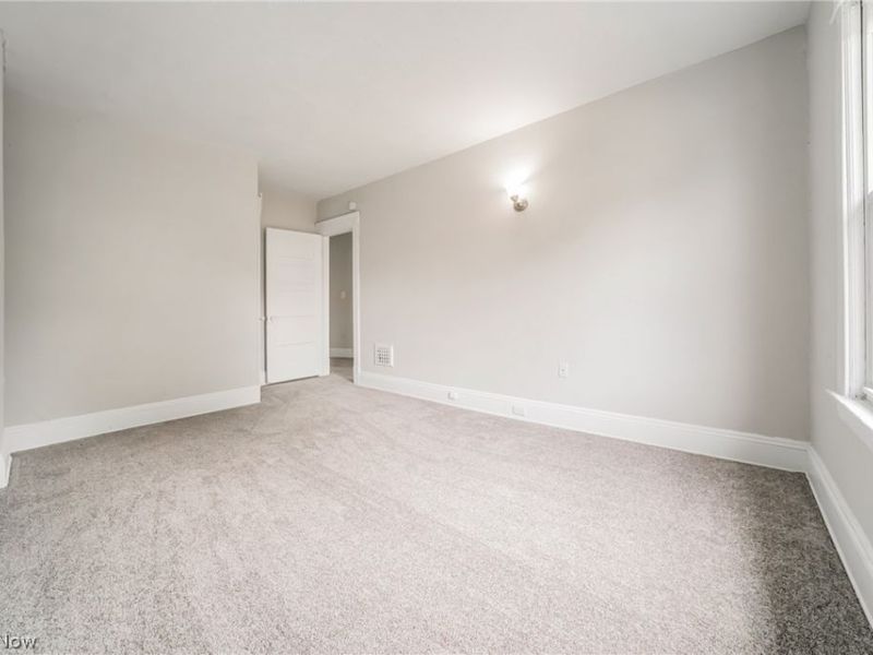 1217 E 113th Street, Cleveland, OH 44108 Photo 19