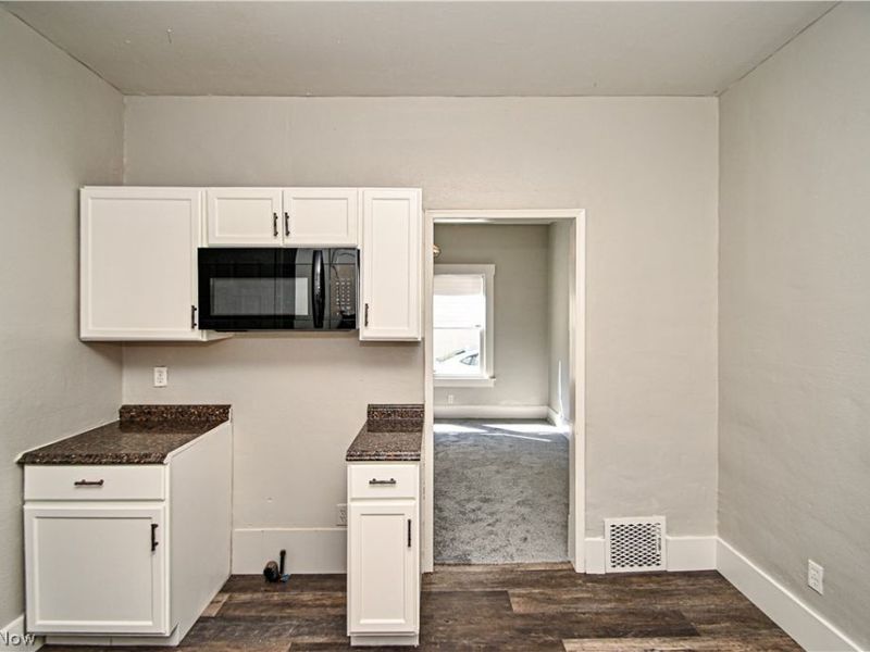 1425 34th Street NW, Canton, OH 44709 Photo 7