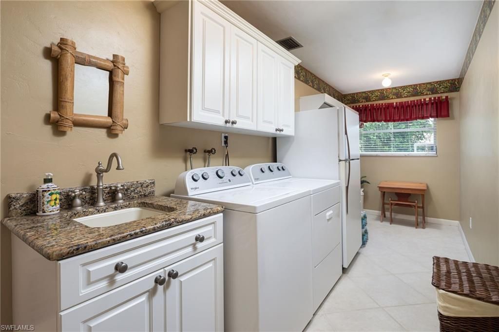 458 Ridge Dr , Naples, FL 34108 Photo
