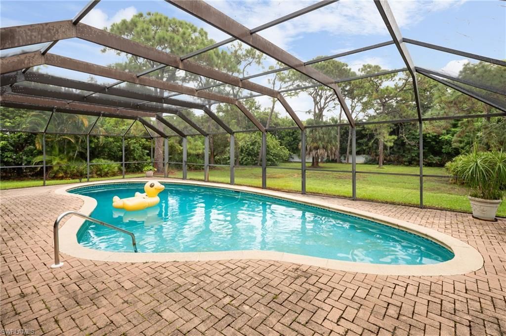 458 Ridge Dr , Naples, FL 34108 Photo