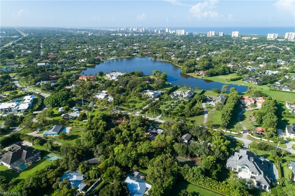 458 Ridge Dr , Naples, FL 34108 Photo