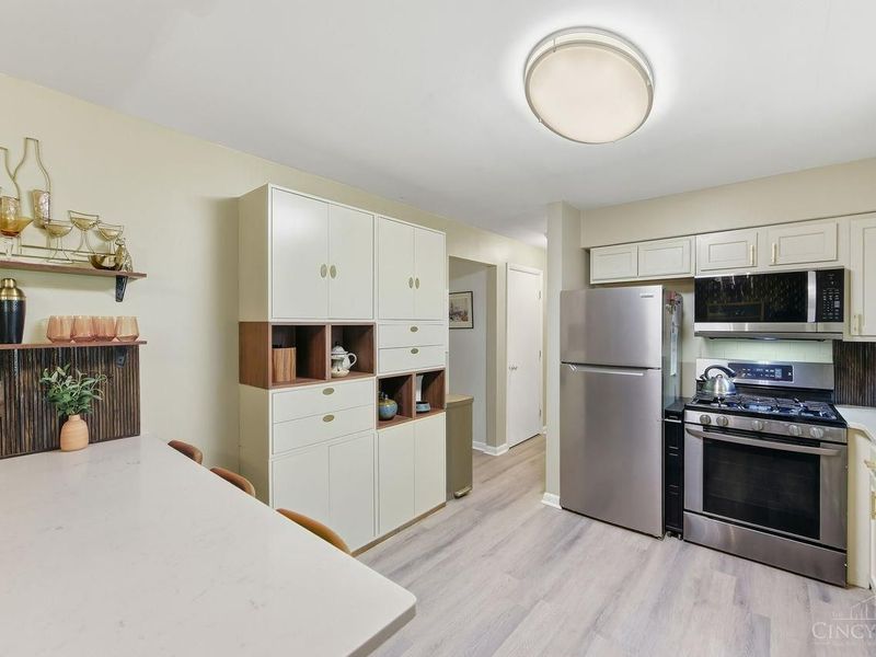 4030 Cottingham Drive, Cincinnati, OH 45241 Photo 15