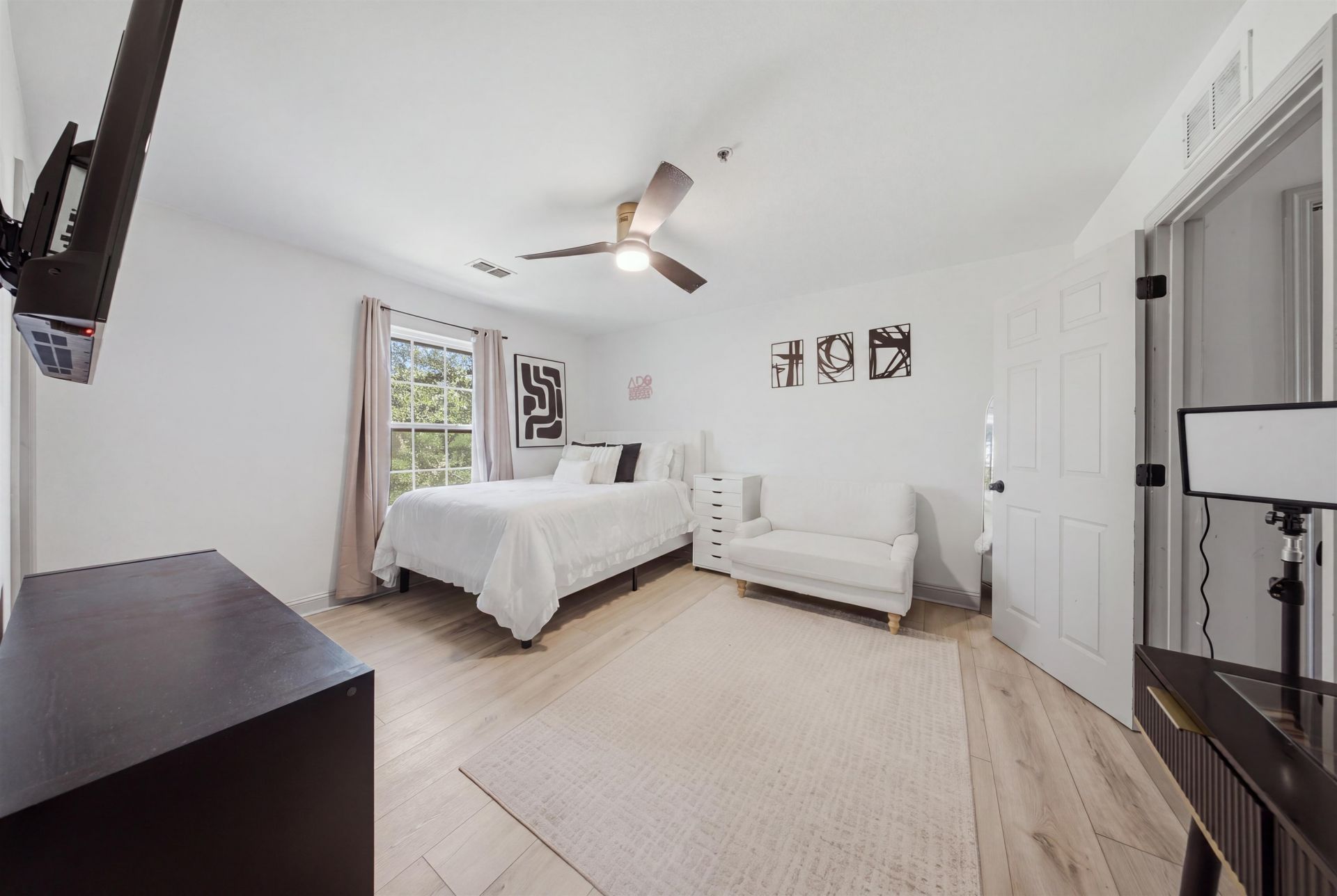 2401 Jackson Bluff Road , Tallahassee, FL 32304 Photo