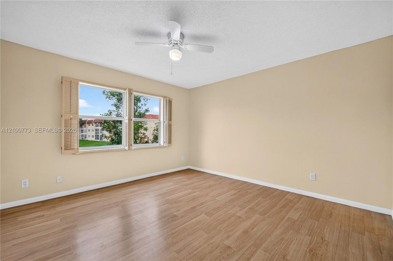 8901 Sunrise Lakes Blvd , Unit 204, Sunrise, FL 33322 Photo