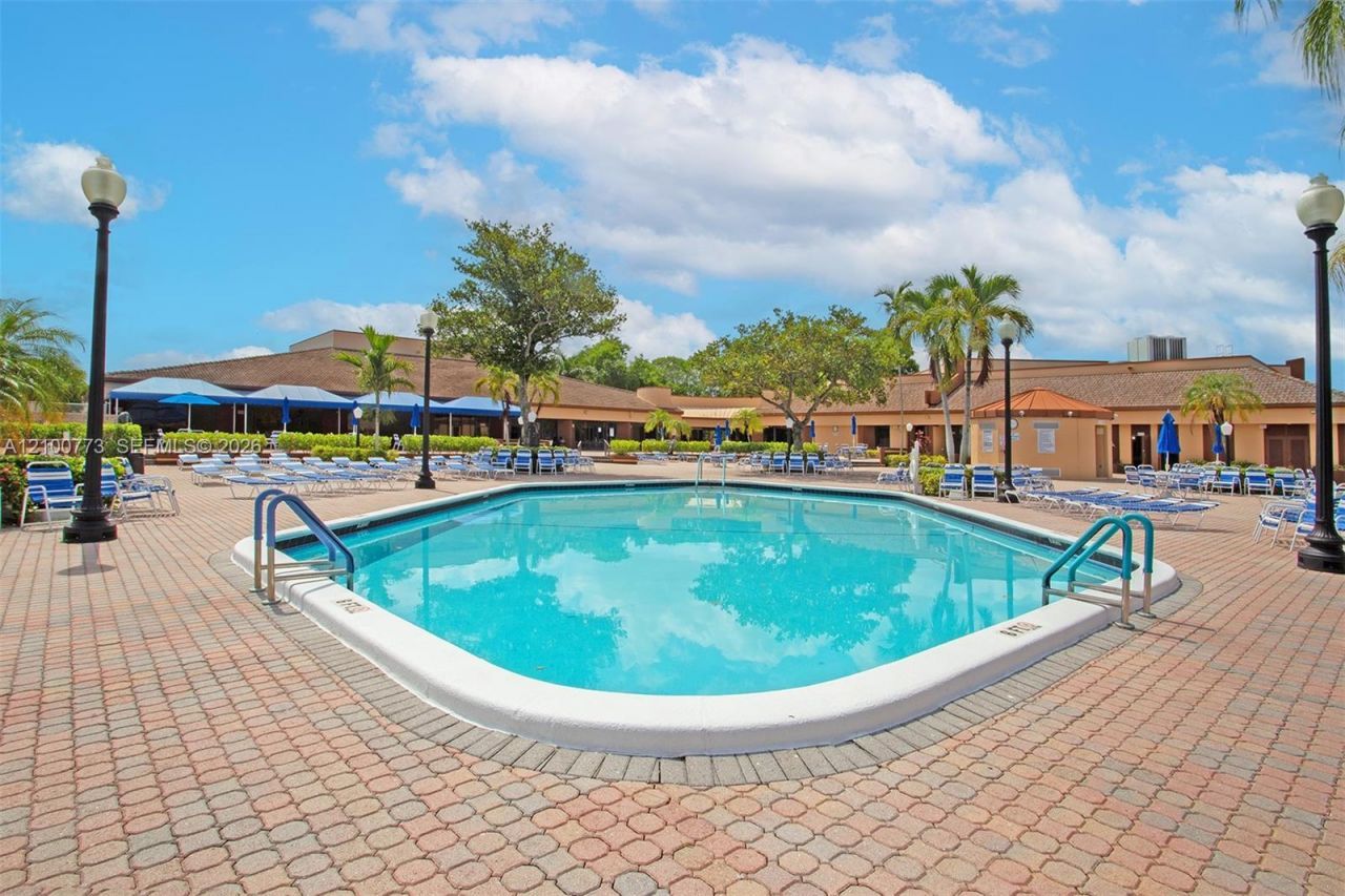 8901 Sunrise Lakes Blvd , Unit 204, Sunrise, FL 33322 Photo