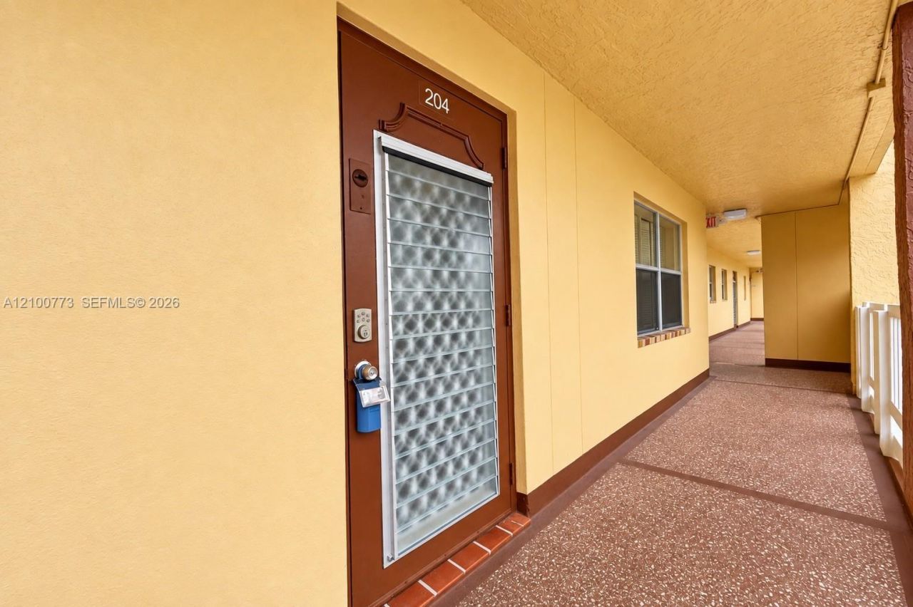 8901 Sunrise Lakes Blvd , Unit 204, Sunrise, FL 33322 Photo