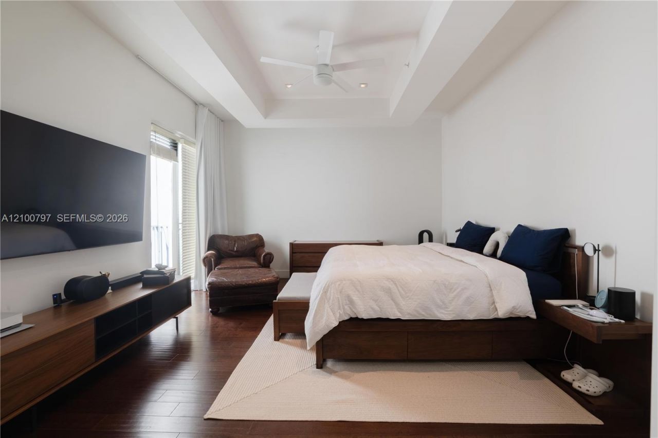 645 Santander Ave , Unit 2, Coral Gables, FL 33134 Photo