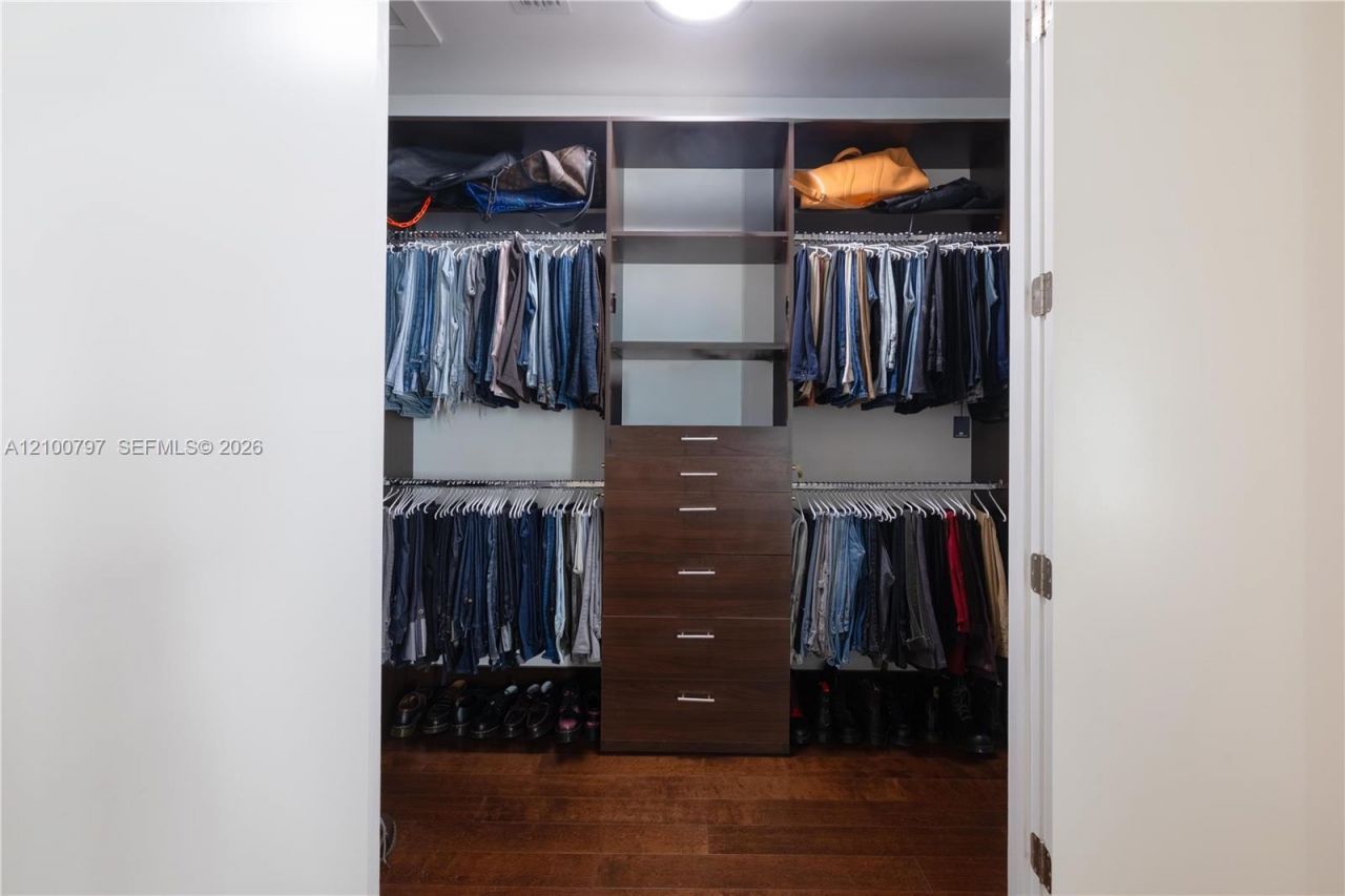645 Santander Ave , Unit 2, Coral Gables, FL 33134 Photo
