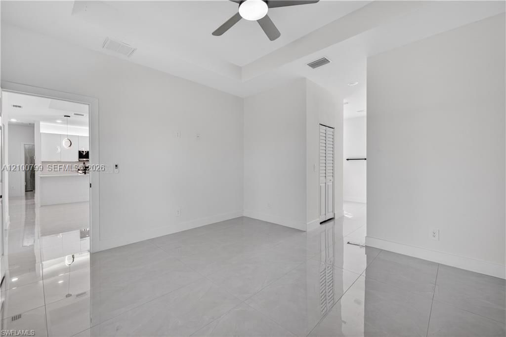 392 S Charwood Ave , Lehigh Acres, FL 33971 Photo