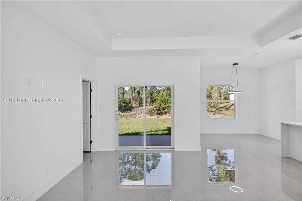 392 S Charwood Ave , Lehigh Acres, FL 33971 Photo