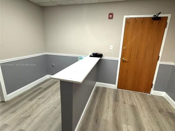 15315 S Dixie Hwy , Unit 205, Palmetto Bay, FL 33157