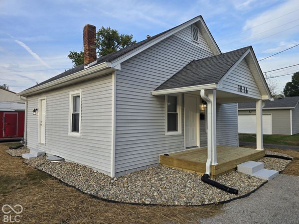 1816 20th , Columbus, IN 47201