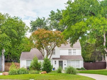 6867 Gaston Avenue, Dallas, TX 75214