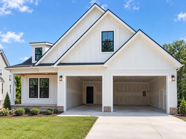 5689 Skylas Way, Ooltewah, TN 37363