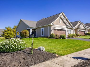 1341 Ashwood Lane, Victor, NY 14564