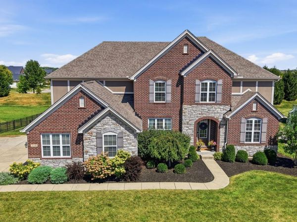 3148 Broadstone Drive, Mason, OH 45040