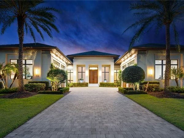 1735 HURRICANE HARBOR LN , NAPLES, FL 34102