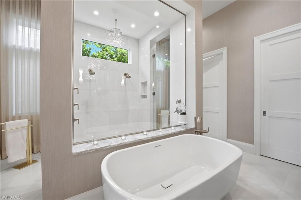 1735 Hurricane Harbor Ln , Naples, FL 34102 Photo