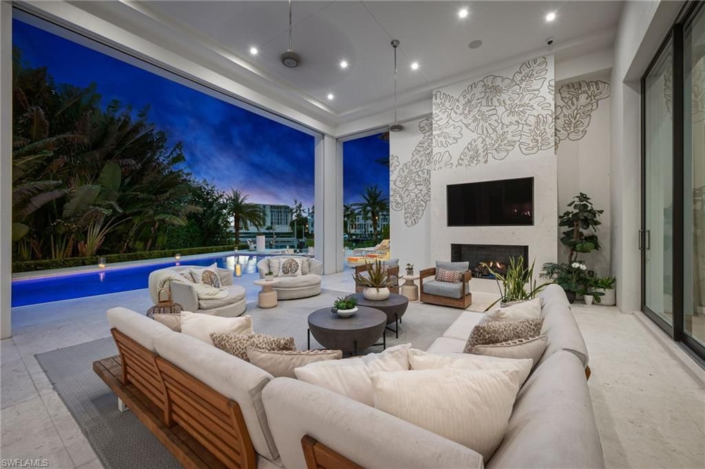 1735 Hurricane Harbor Ln , Naples, FL 34102 Photo