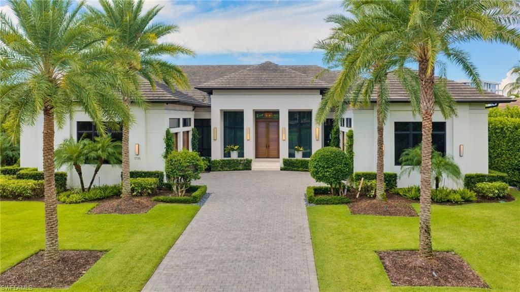 1735 Hurricane Harbor Ln , Naples, FL 34102 Photo