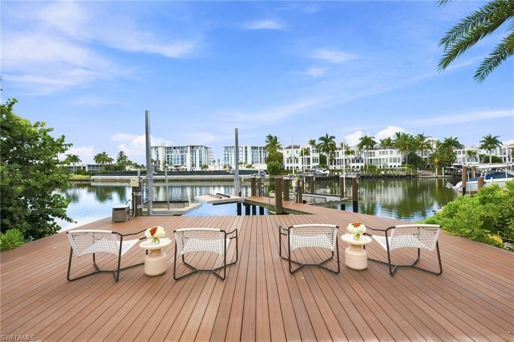 1735 Hurricane Harbor Ln , Naples, FL 34102 Photo