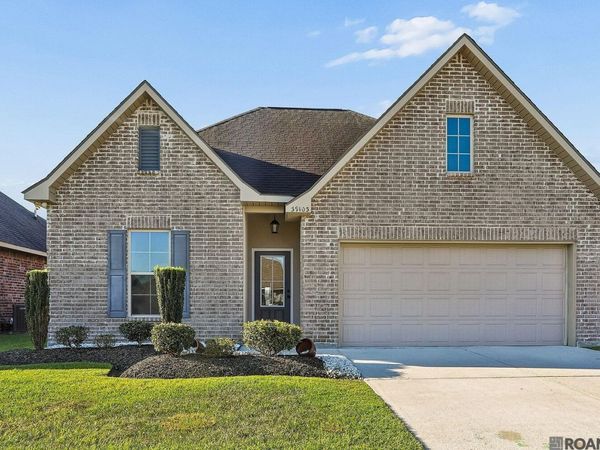 39103 Honorable Oaks Ave, Gonzales, LA 70737