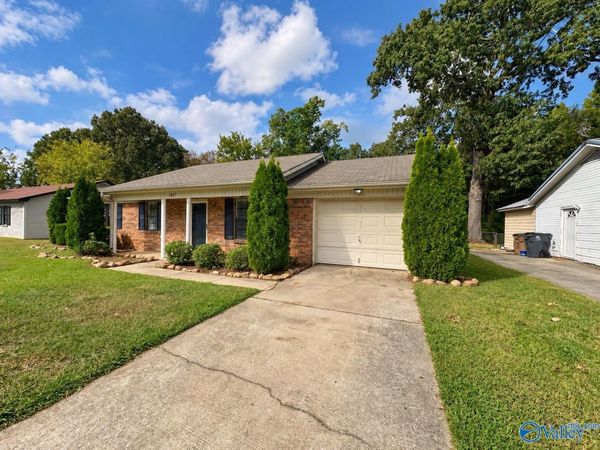 1607 Saginaw Lane SW, Decatur, AL 35603