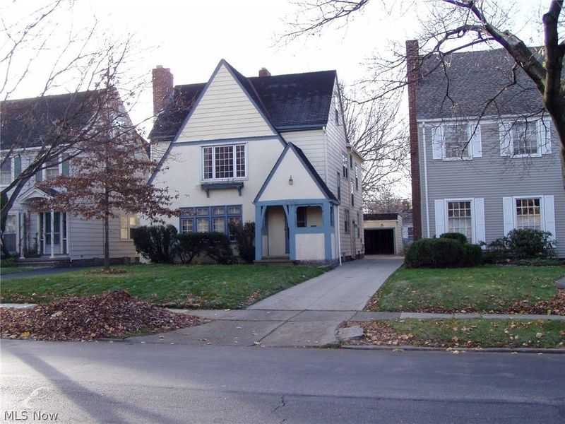 17628 Winslow Road , Unit DOWN, Shaker Heights, OH 44120 Photo 2