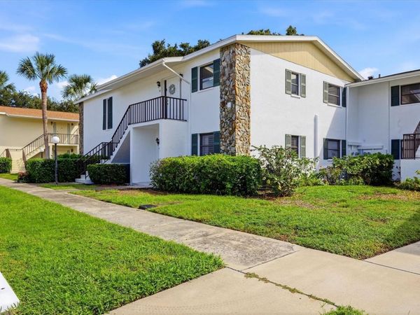 5400 34TH STREET W, Unit 2J, BRADENTON, FL 34210