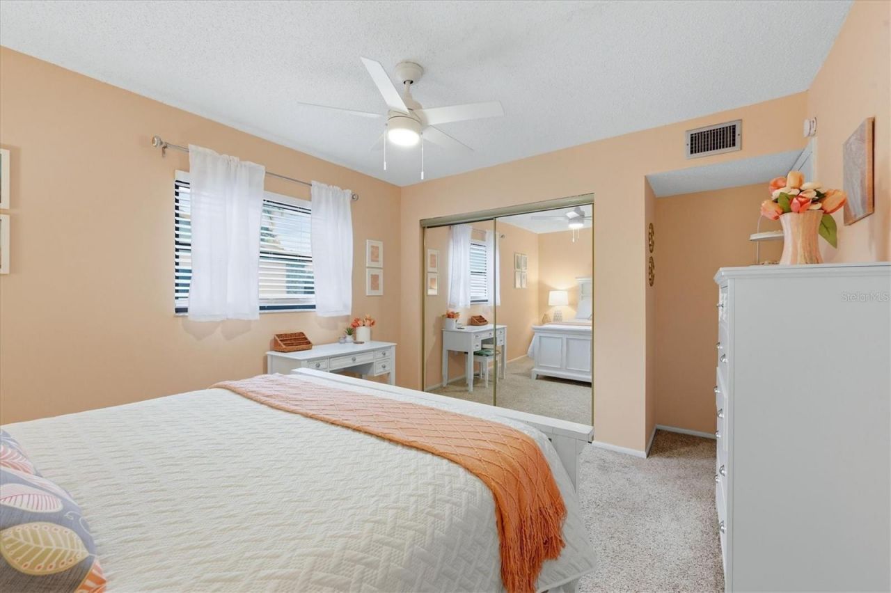 5400 34th Street W, Unit 2J, Bradenton, FL 34210 Photo