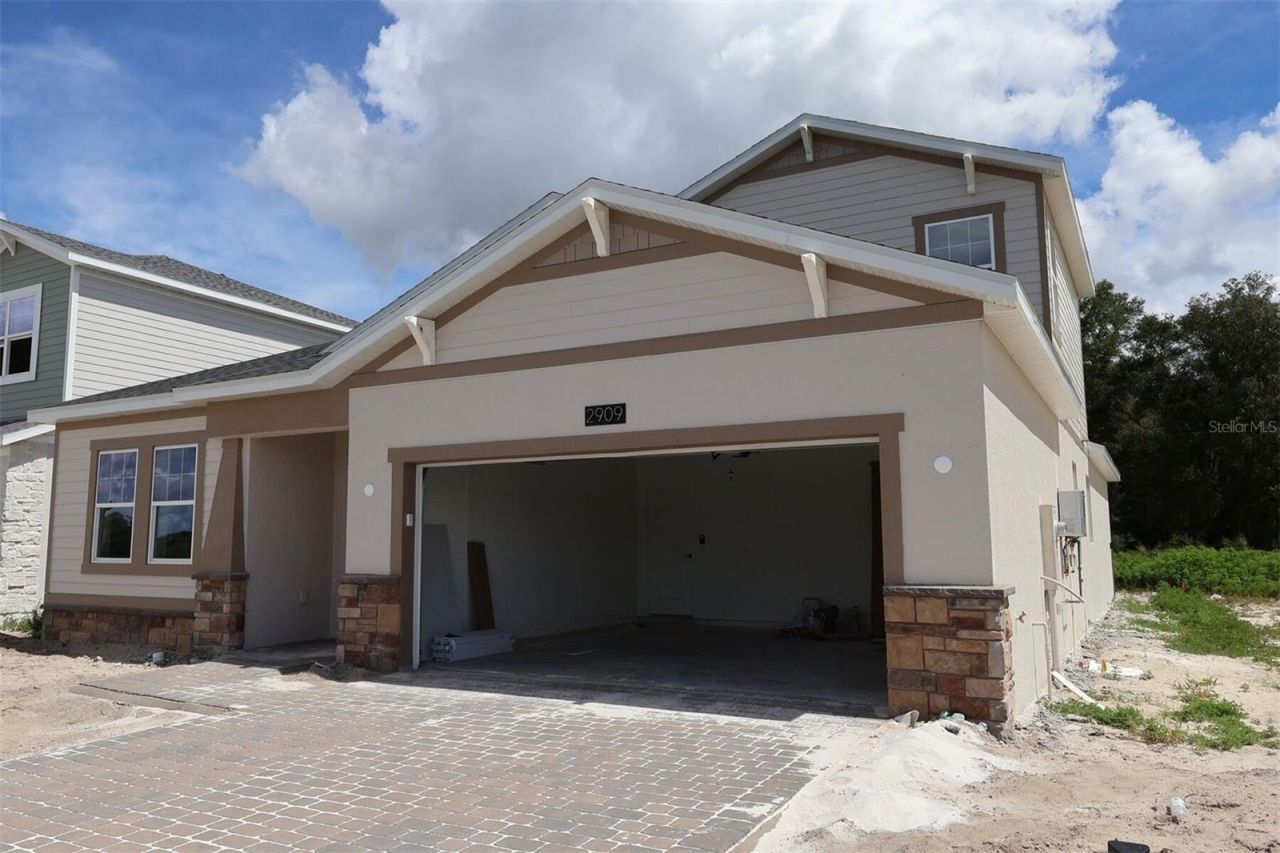 2909 Sweetgrass Lane , Zellwood, FL 32798 Photo
