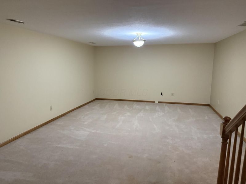 140 Hanover Court, Delaware, OH 43015 Photo 12
