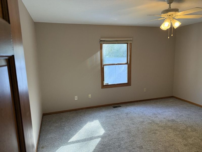 140 Hanover Court, Delaware, OH 43015 Photo 6