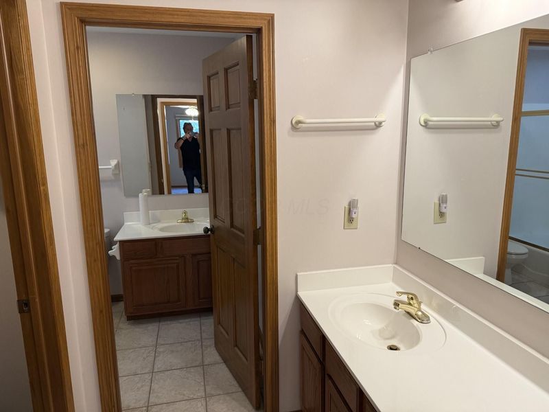 140 Hanover Court, Delaware, OH 43015 Photo 7