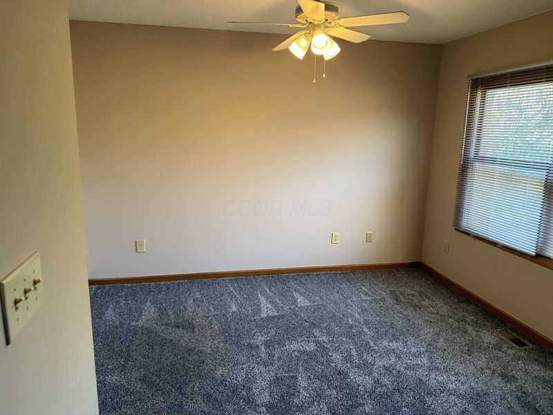 140 Hanover Court, Delaware, OH 43015 Photo 9