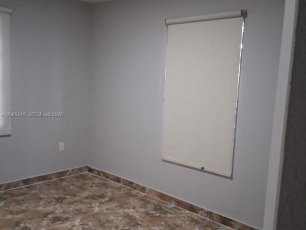 474 E 10th St , Hialeah, FL 33010