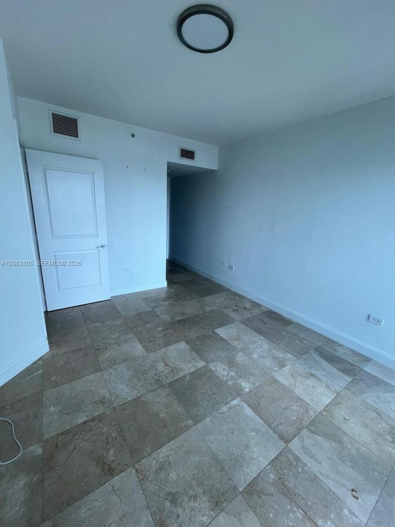 480 NE 30th St , Unit 902, Miami, FL 33137 Photo