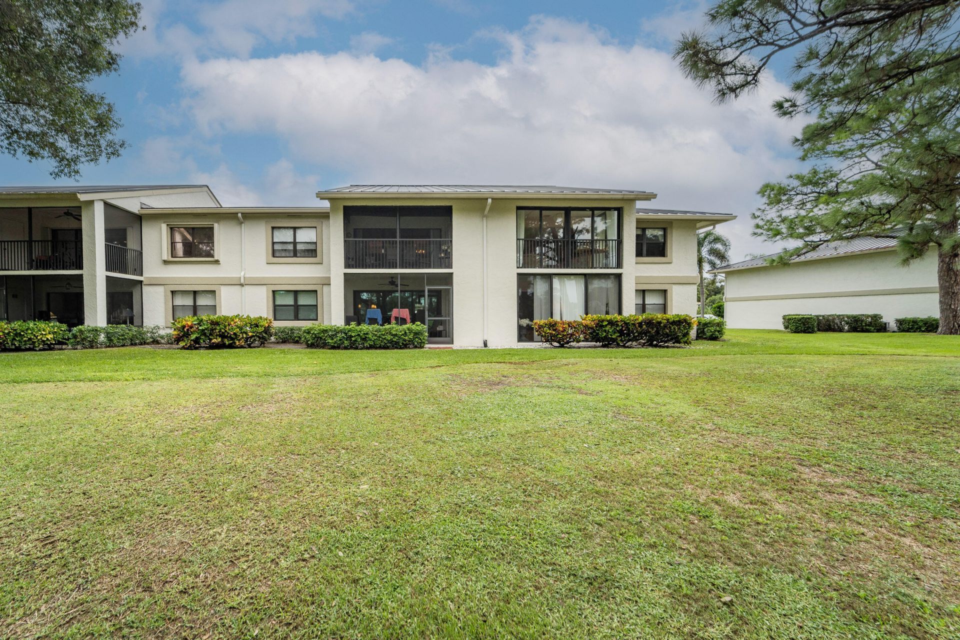 12910 Briarlake Drive, Unit C202, West Palm Beach, FL 33418 Photo