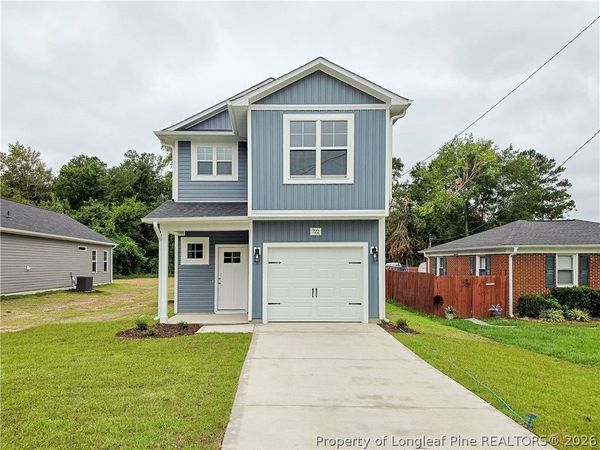 722 Chapel Hill Road, Spring Lake, NC 28390