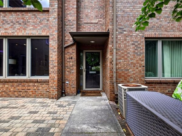 14 Grove Street , Rochester, NY 14605
