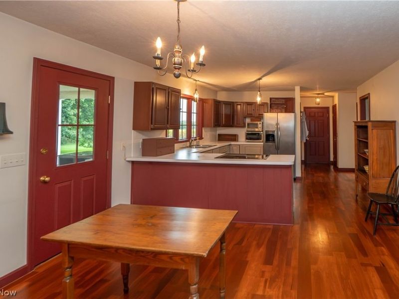 8019 Blendwood Avenue NE, Canton, OH 44721 Photo 11