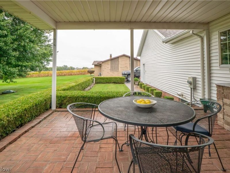 8019 Blendwood Avenue NE, Canton, OH 44721 Photo 38
