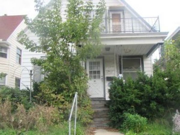 3246 N Holton STREET N, Unit 3246 A, Milwaukee, WI 53212