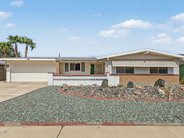10408 W CAMDEN Avenue, Sun City, AZ 85351
