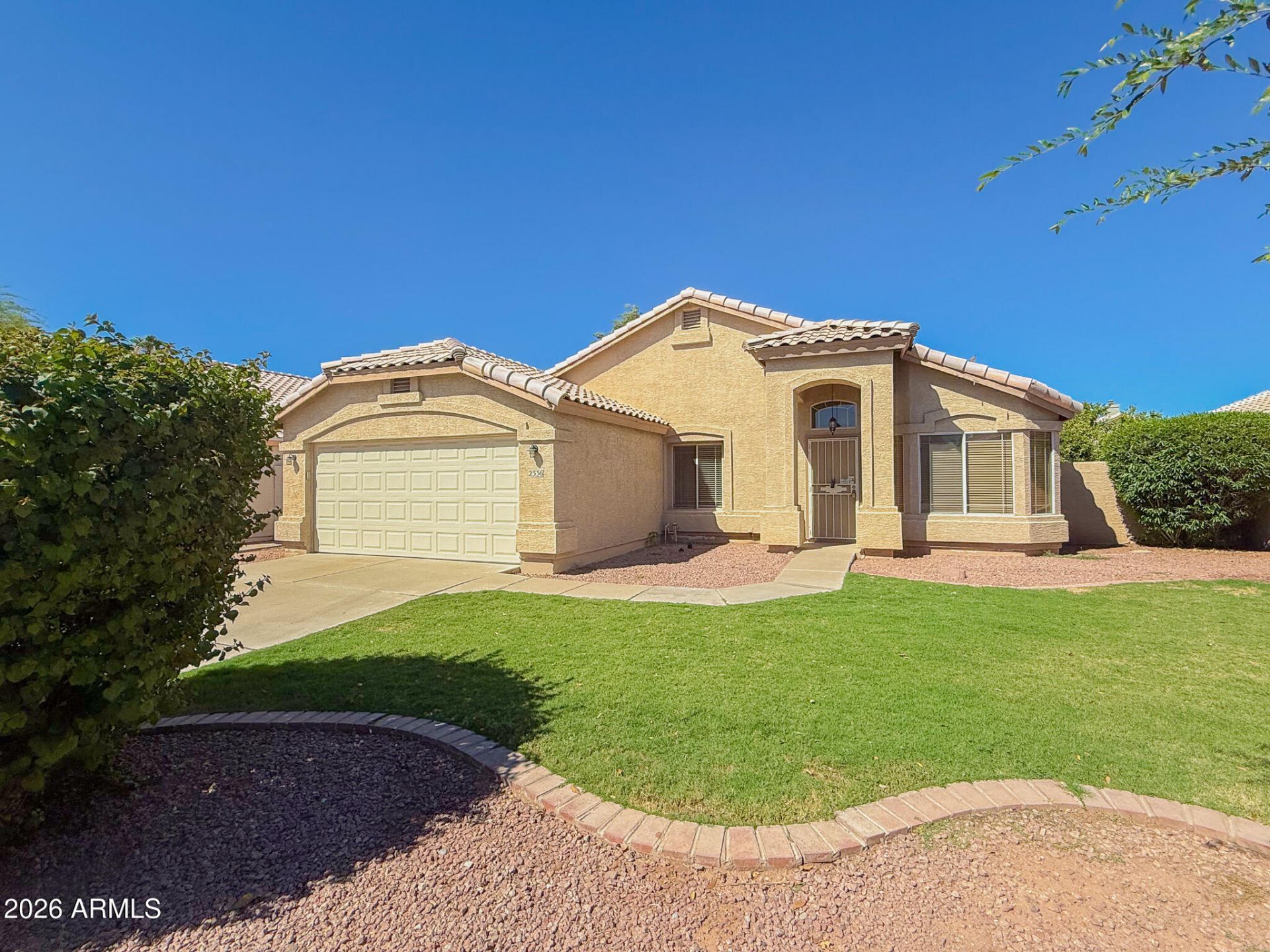 2336 E Manor Drive, Gilbert, AZ 85296 Main Photo