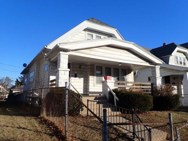 1318 W Ring St, Milwaukee, WI 53206