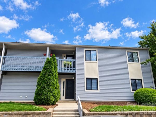 11027 Harrowfield Road , Charlotte, NC 28226
