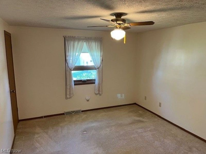 768 Tamwood Drive, Canal Fulton, OH 44614 Photo 12