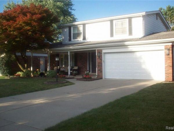 35712 DEARING Drive, Sterling Heights, Mi 48312