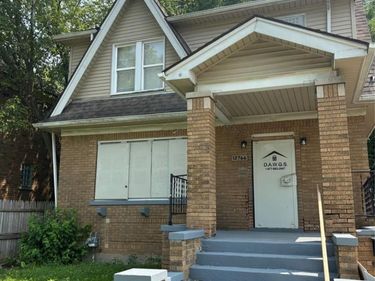12766 Wilshire Drive, Detroit, Mi 48213